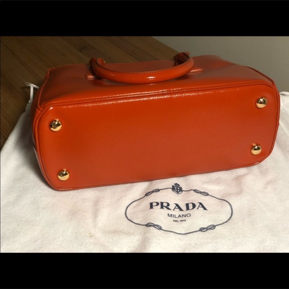 Bright orange Prada Saffiano Bag! - Picture 6 of 7